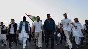 Bharat Jodo Yatra : EX RBI Governer joins Rahul Gandhi in the yatra.