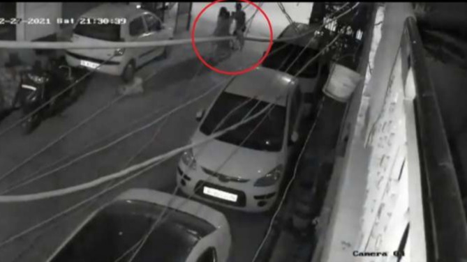 Shocking : Delhi Students Stabbed by EX-Boyfriend Over Breakup