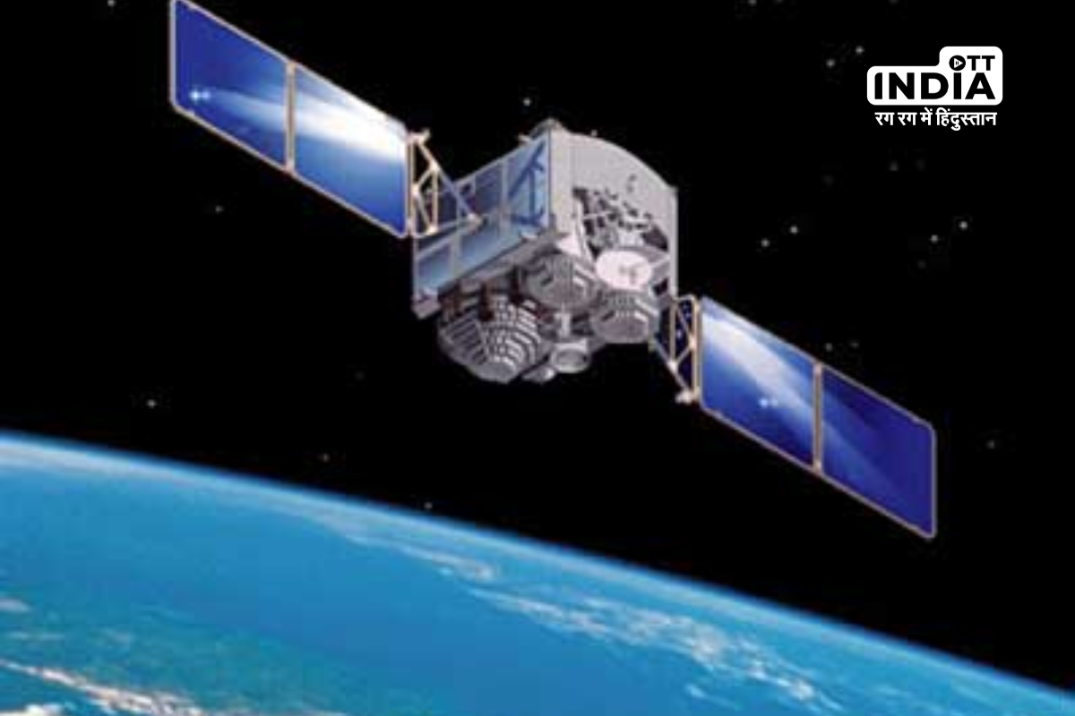 Indias Chandrayaan-1 lunar mission discovered that high-energy electrons from Earth may be producing water on the Moon