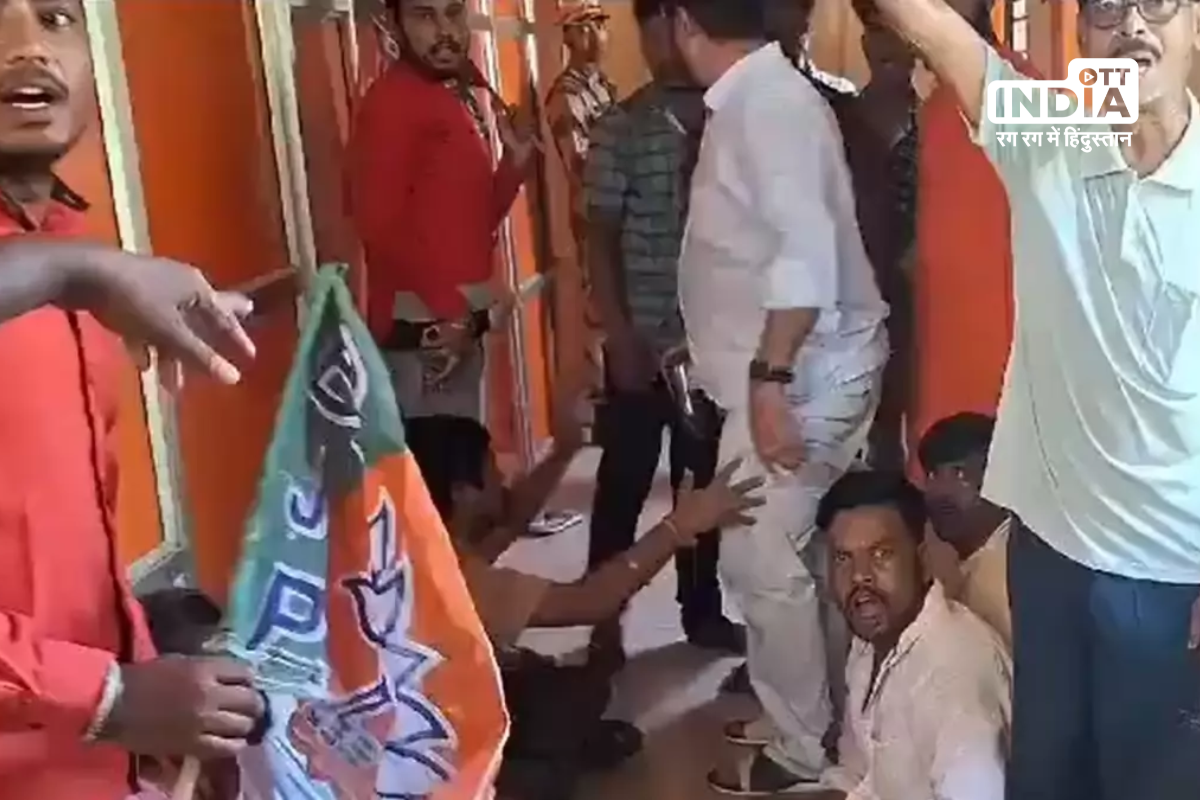 Bengal BJP Protesters Confine Union Minister in Party Office in Protest