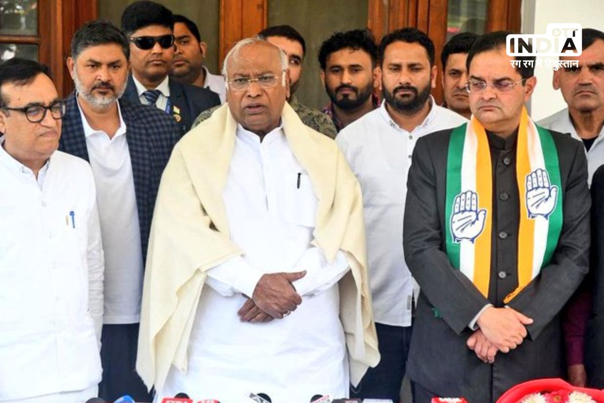  BJP Hisar MP Brijendra Singh Resigns, Joins Congress Ahead of Lok Sabha Polls