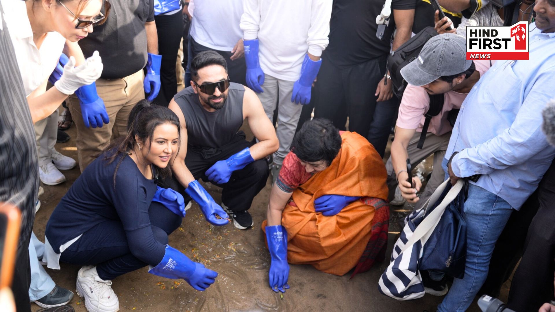 Amruta Fadnavis, founder of Divyaj Foundation, completed the Sea Shore Shine initiative successfully with Ayushmann Khurrana