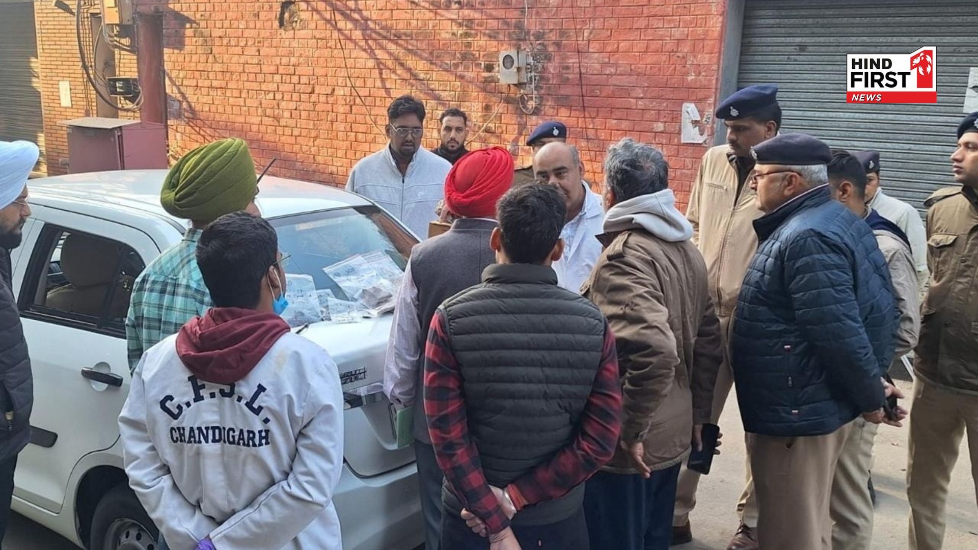 Blasts near 2-night clubs in Chandigarh, Punjab, bike riders threw desi bombs