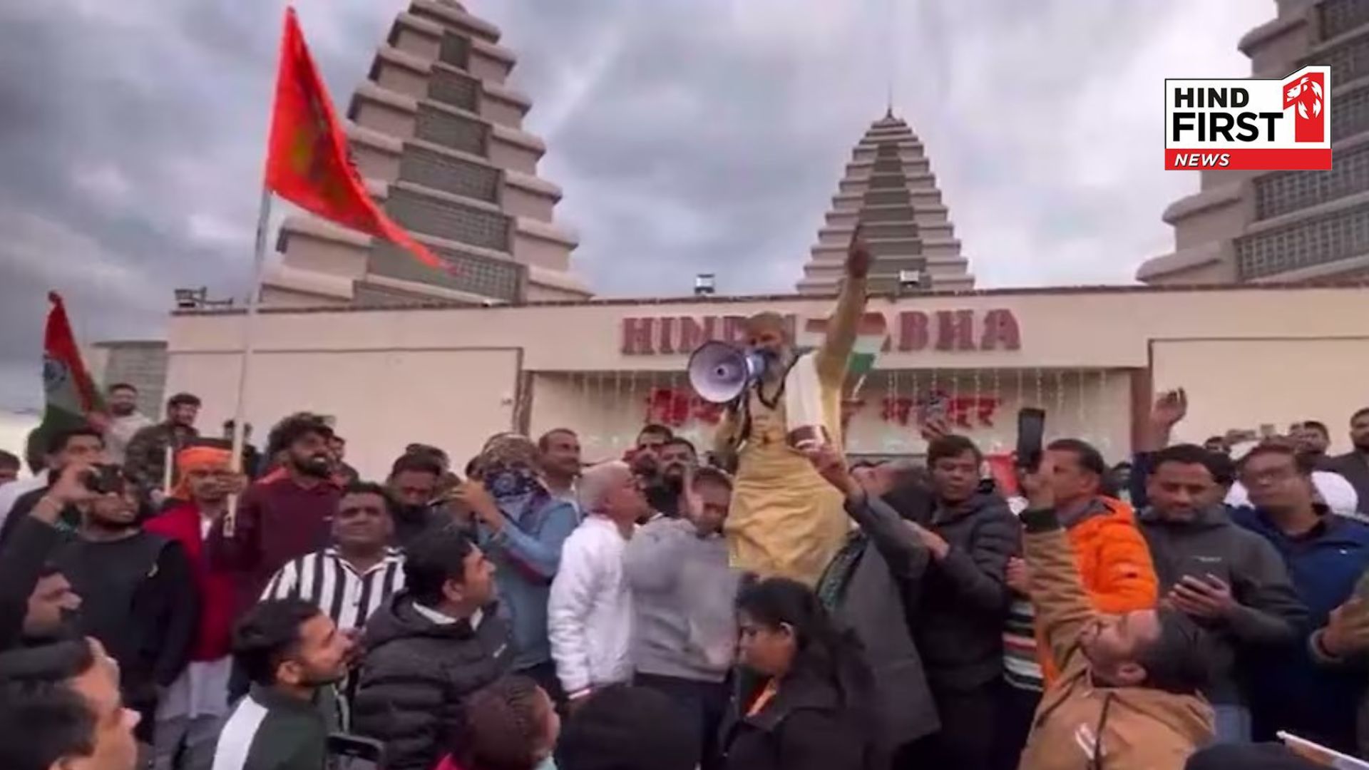 If you divide, you will be cut raised in Canada... Hindus roared after Khalistanis attack on temple