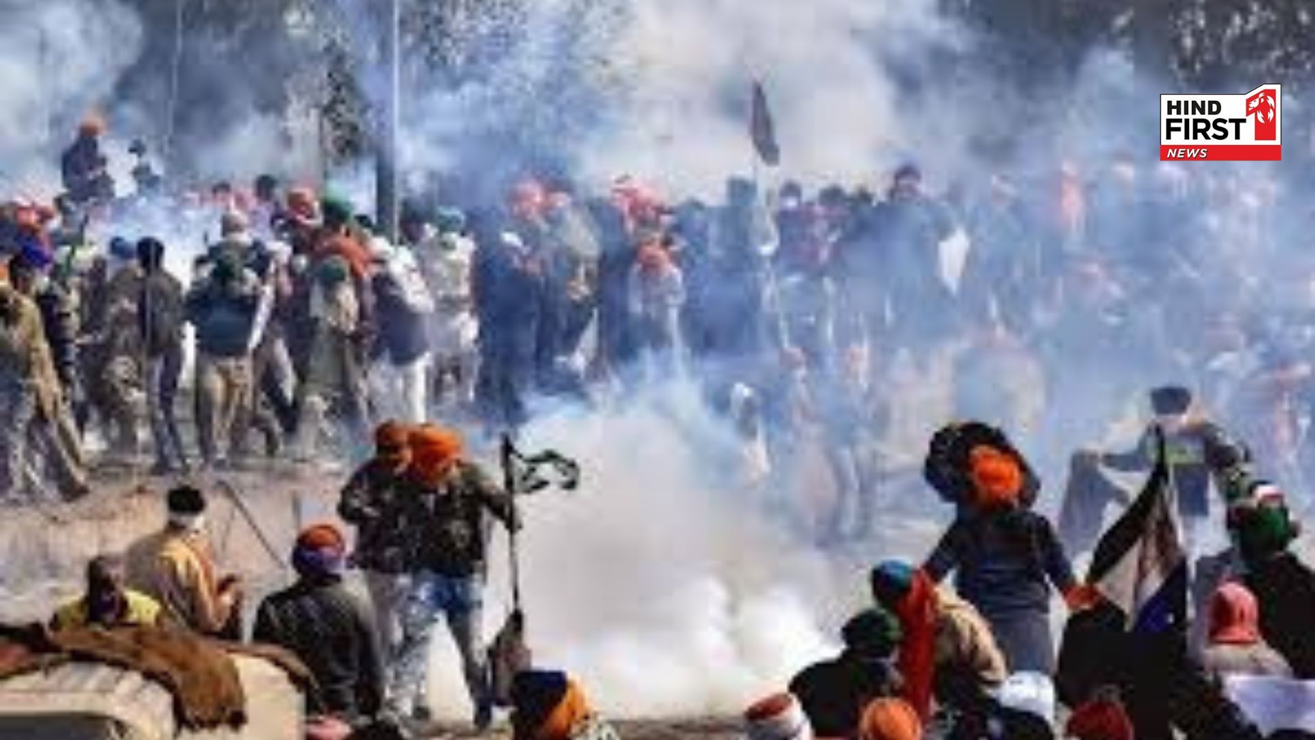 Police fired tear gas shells on farmers at Shambhu border, farmers returned to front