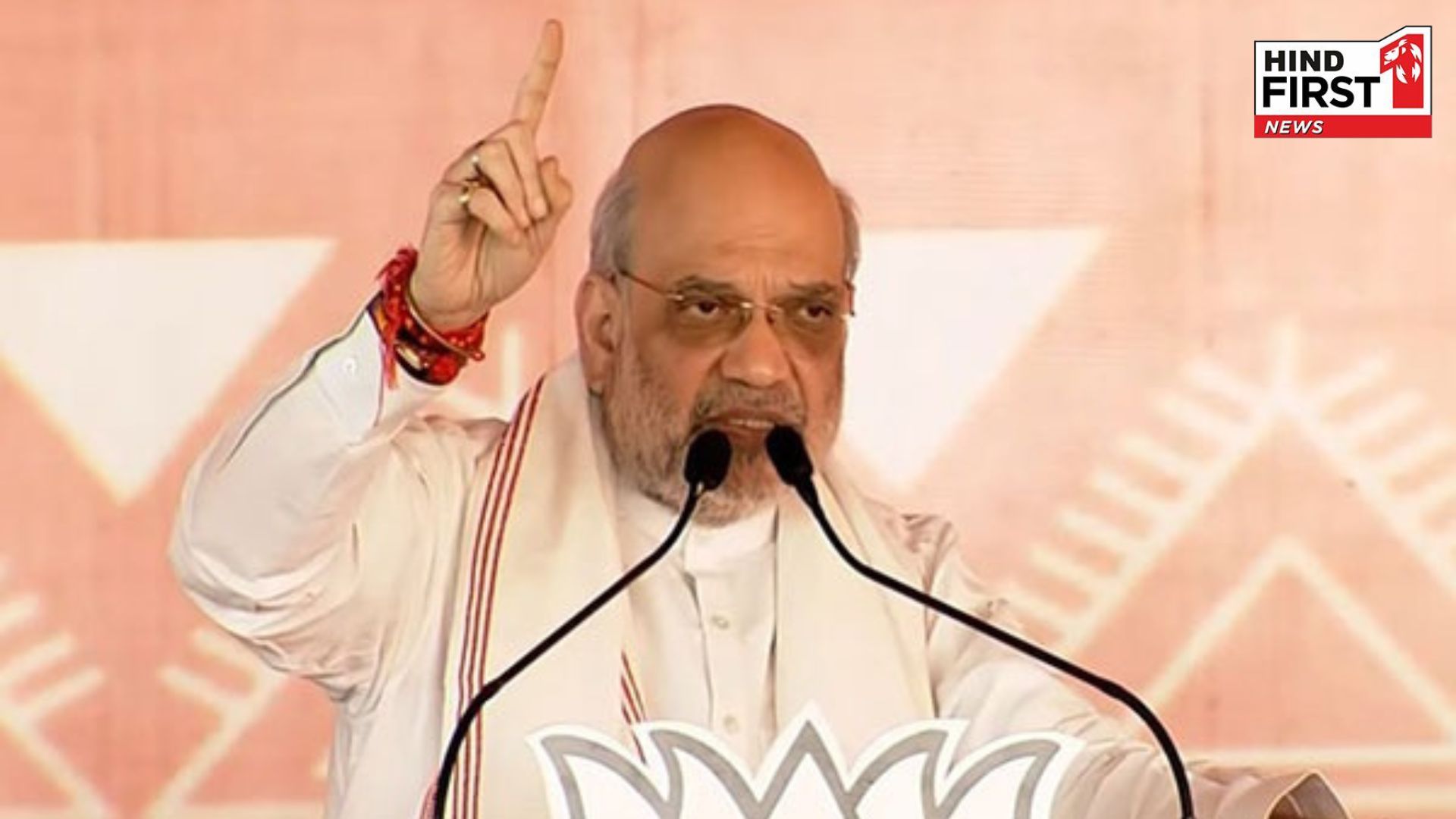 Amit Shah will take holy dip in Maha Kumbh today, Akhilesh had taken dip yesterday