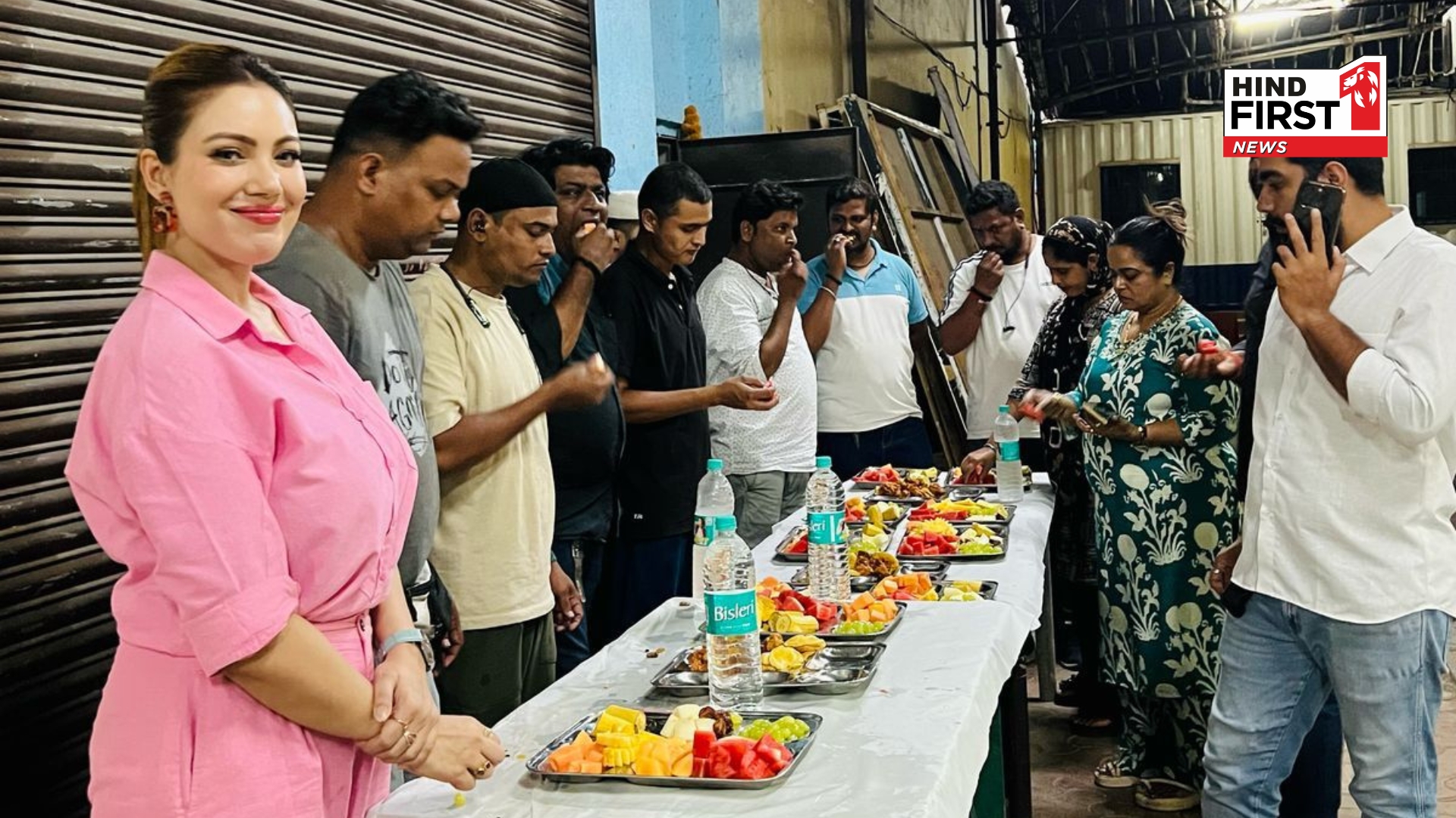 Munmun Dutta Joins Crew for Iftari on Set, Proving Again Why She’s Everyone’s Favourite